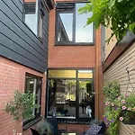Cityhouse Vincent *